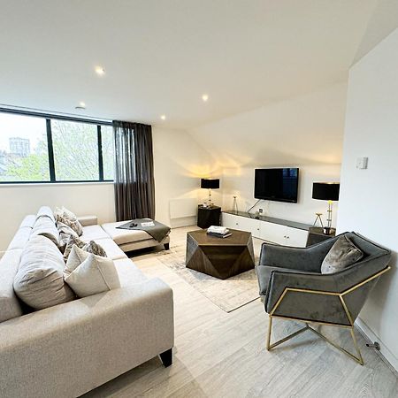 Free Parking - Central - Penthouse York Esterno foto